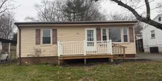 307 Central Street Gallery 1