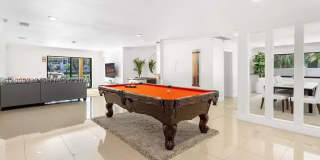 437 Holiday Dr Gallery 10