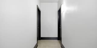 261 S Limestone Gallery 45