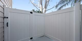 454 Seaward Road Gallery 33