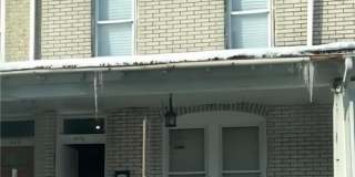 823 1/2 W Washington Street Gallery 1