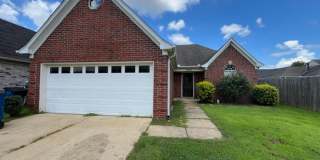 Renovated 3 Bedroom 2 Bath Home for Rent with 2 Car Garage! Gallery 1