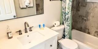 Annual furnished Updated 4-Bedroom Pool Home with Spacious Living Areas Gallery 25