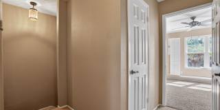 Charming 2BR Townhome in Beaumont Gallery 17