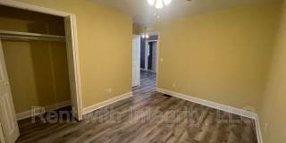 2062 Hollywood Drive Gallery 15