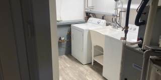 Upper St. Clair - 3 BR Split Entry House, Garage, Central Air! Gallery 10