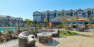 Traders Row Gallery 22