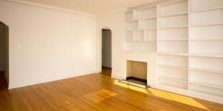 5300-5308 S. Hyde Park Boulevard Gallery 5