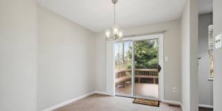 704 SUFFIELD DR Gallery 5