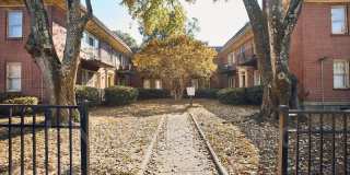 499 Eighth St, NE Gallery 1