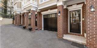 802 Clifton Heights Lane NE Gallery 2