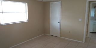 2 Bed/2 Bath 1200 Sq. Ft. home with BONUS ROOM, indoor laundry & a fenced yard!! Gallery 7