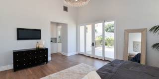 Newer Construction in Manhattan Beach Hill Section Gallery 31
