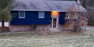*****Huge 4 bedroom, 3 full bath home FOR RENT July 1st in Canonsburg!***** Gallery 1