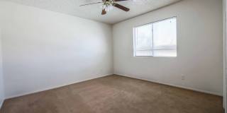 CUTE 2 BEDROOM CONDO! Gallery 9