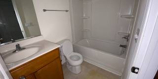 Room in 4 Bedroom Home at Haskell Dr Gallery 25