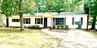 194 Boulevard Street Gallery 1