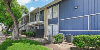 Pine Creek Apartments Gallery 40