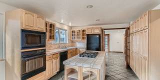 AMAZING LOCATION 4 Bed 2 Bath Home in Boulder! Gallery 11