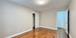 424 N Market Avenue Gallery 14