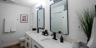 207 W Giddens Ave Gallery 10