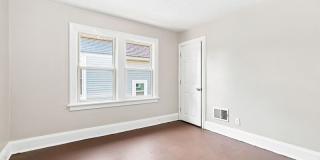 132 S. Highland Avenue Gallery 9