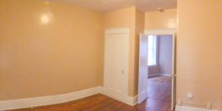 2bed/1bath Apartment Conveniently Located!  Affordable! Gallery 6