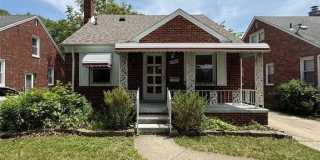 1746 N Denwood Street Gallery 1