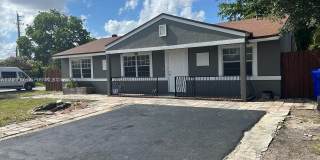 7221 SW 11th Ct Gallery 1