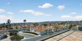 The Ultimate Coastal Escape: 3 Bedrooms with Panoramic Ocean Views in Gated Waterford Pointe! Gallery 9