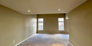 Wonderful 4 Bedroom 2.5 Bathroom Two Story Home in Lawrence! Gallery 7