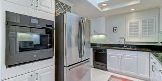 881 Via Mendoza Gallery 4