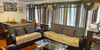 Luxurious 2 Bedroom - Overlooking Downtown Melrose Gallery 1
