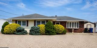 1936 MERRIMAC Drive Gallery 14