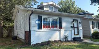 Two Bedroom House | Detached Garage Two Bedroom House | Detached Garage Gallery 3