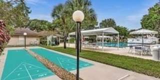 605 Oaks Drive Gallery 19
