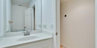 Hidden Silicon Valley Oasis! 2BR/2.5BA Townhome with TWO Private Patios, 2 Dedicated Parking Spaces, Pool, Tennis Courts & Utilities Included! Gallery 18