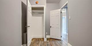 2533 W LOMBARD Street Gallery 28