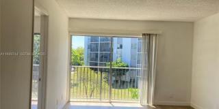 8740 N Sherman Cir Gallery 1