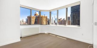 500 West 42nd Street Gallery 5