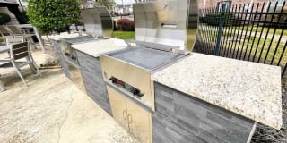 Lexington Place Apartments Gallery 10