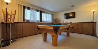 Great 3 BR/2 BA Townhome in Vadnais Heights! Gallery 1