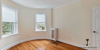 19 Green St. Gallery 5