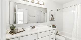 Buffalo Creek Apartments Gallery 51