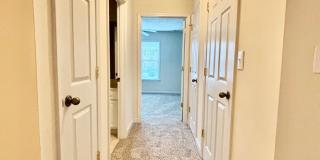 2 Bed, 2 Bath - BRAND NEW CARPET!!! READY FOR MOVE IN TODAY! Gallery 5