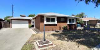 Cozy 3 Bedroom 2 Bathroom Home Ready to Move in! - New flooring throughout! Gallery 1