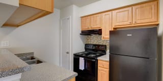 Summit at 7700 Gallery 17