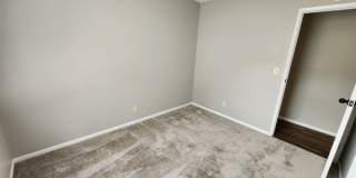 3 Bedroom Home in Bloomington Gallery 13