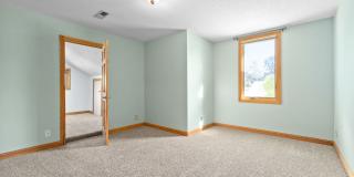 Pet Friendly Three Bedroom! Gallery 24