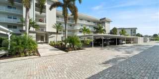 307 Goodlette-Frank Rd S Gallery 1